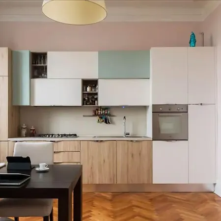 Apartment Romantic Flat In
